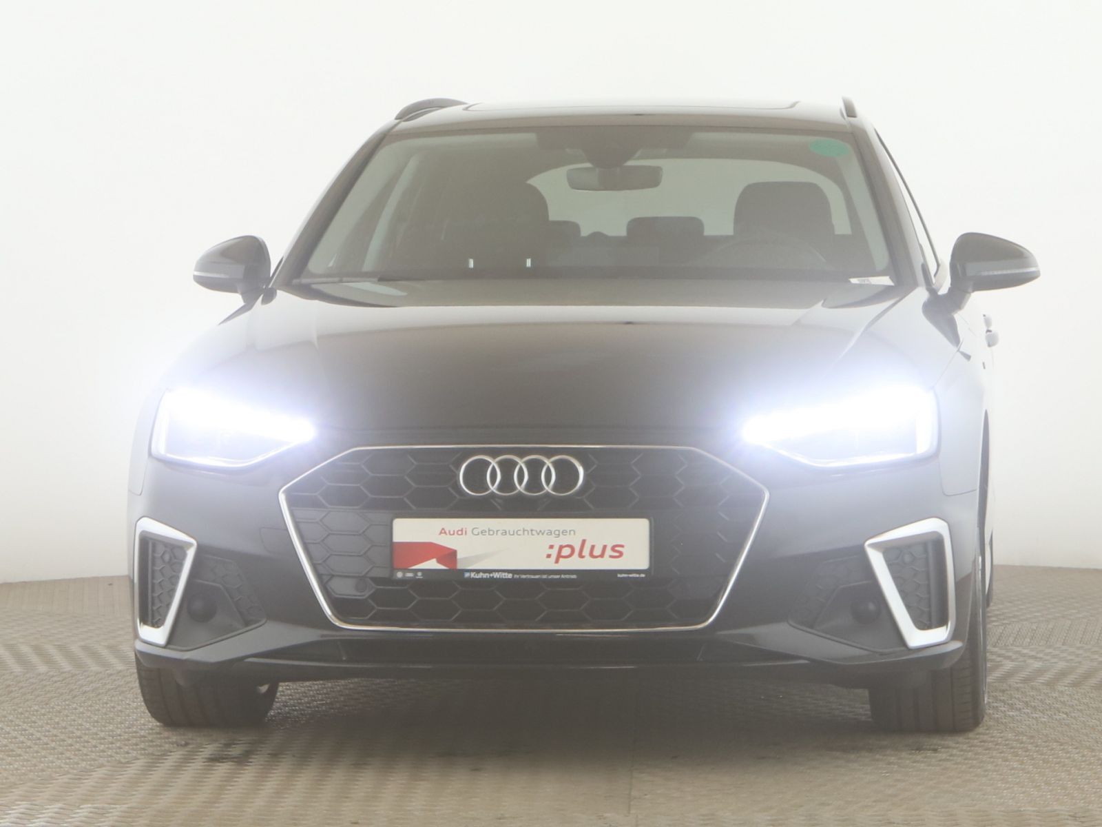 Audi A4 Avant 40 TDI S line Pano+AHK+LED+RFK+MMI-Plus imagem 2