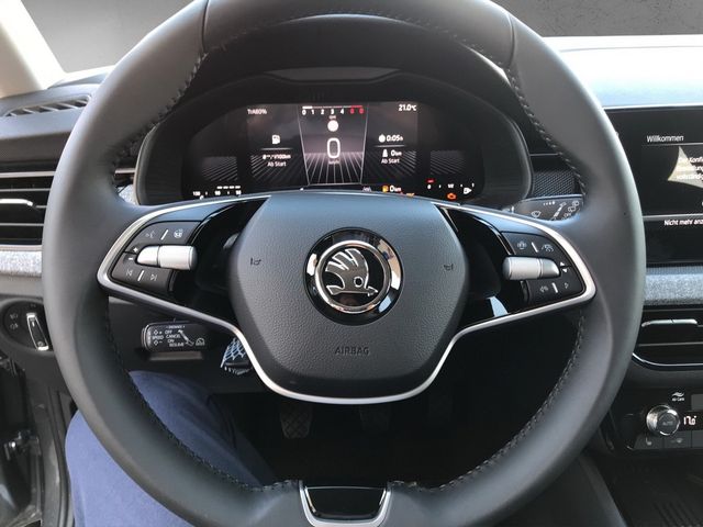 Skoda Scala 1.0 TSI Drive *2xPDC*ACC*CAM*MATRIX*SHZ*