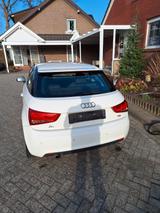 Audi A1 1.6 TDI 66kW Ambition Ambition - Audi A1 mit Diesel-Antrieb: Kleinwagen, 1.6