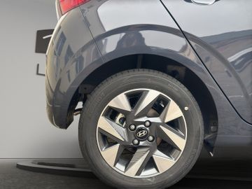 Hyundai i10 1.0 AUTOMATIK TREND + NAVIGATION+KOMFORT UVM