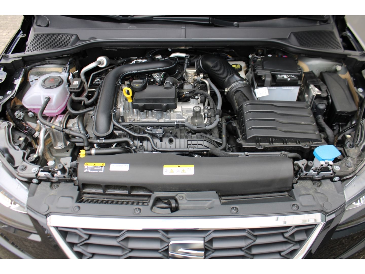 SEAT Ibiza 1.0 TSI FR DSG ACC LED Full Link RFK SHzg - Image 29