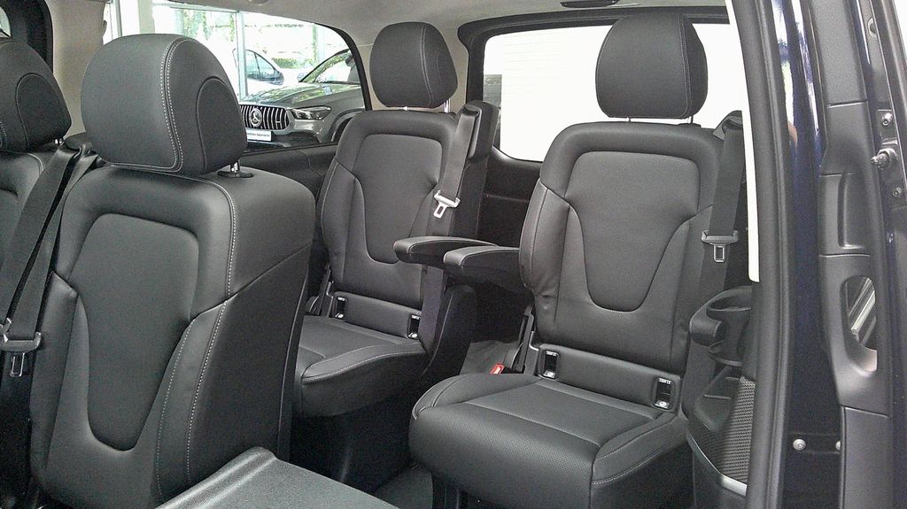 Mercedes-Benz V 300 d L 4M AMG Exklusiv NETTO 53.900