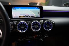MERCEDES-BENZ A 200 d Limousine 4Matic*CAM*AMBIENTE*PANO*SOUND