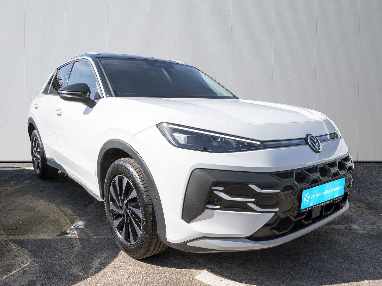 Volkswagen T-Roc 1.5 eTSI DSG Style AHK/Navi/Keyless Access imagem 2