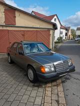 Mercedes-Benz W124 /E 260 - Mercedes-Benz E 260 von privat