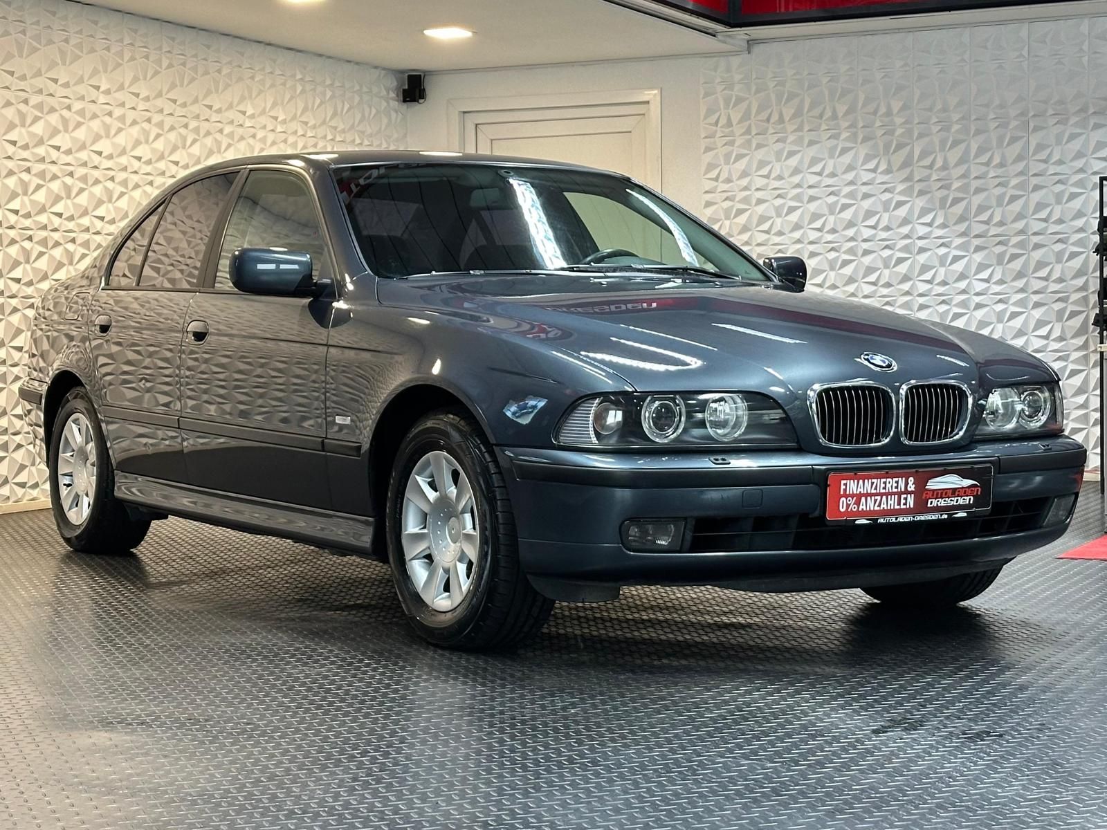 BMW 523i LIMOUSINE* XENON#TEMP#KLIMA#15''ALU#ZV#HOLZ - Image 2