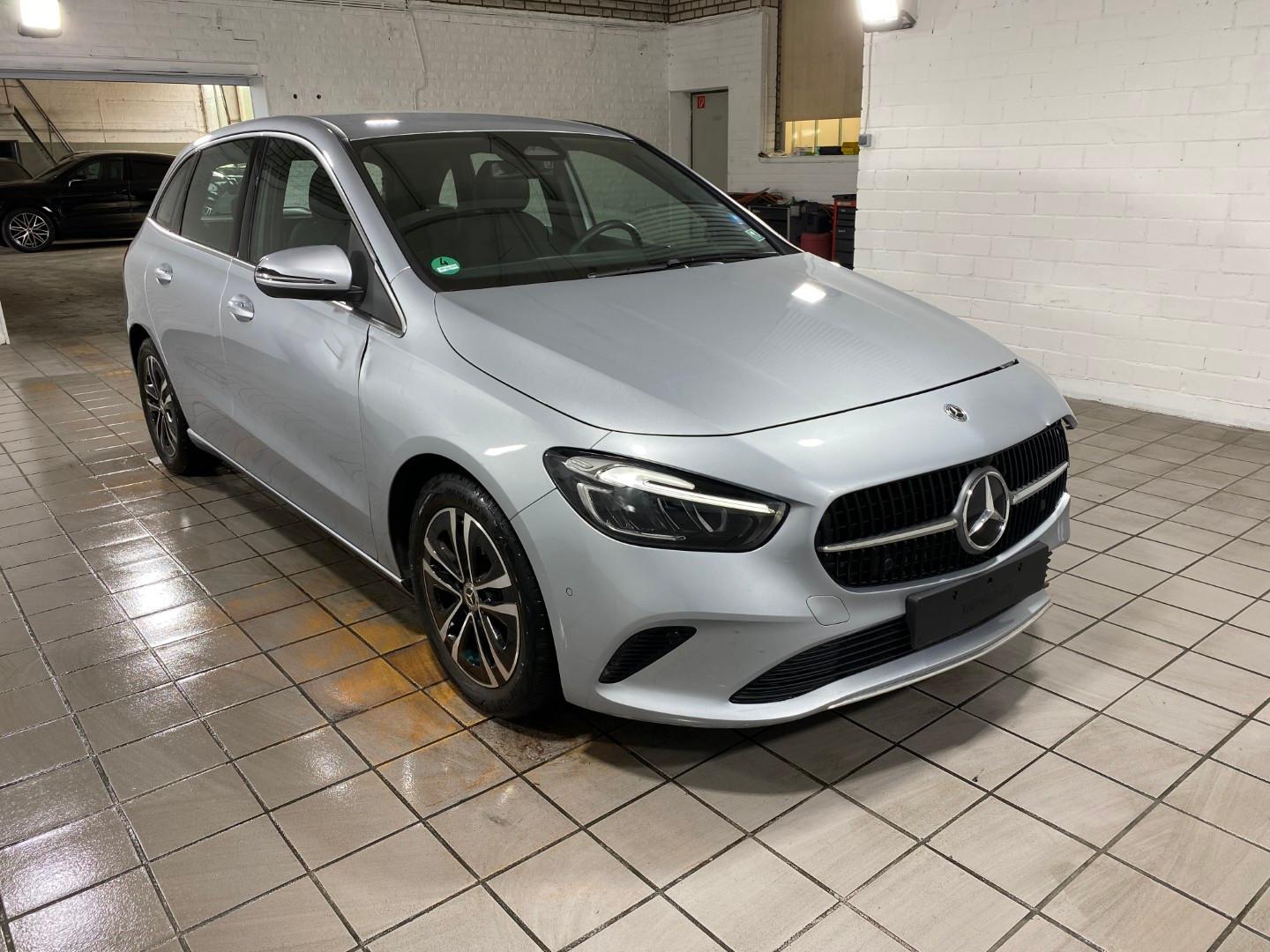 Mercedes-Benz B200 Progressive KAM/NAVI