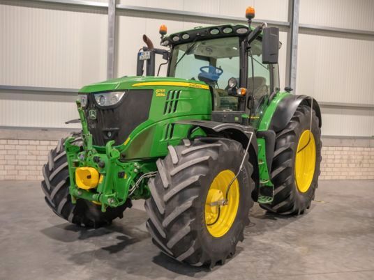 John Deere 6175R