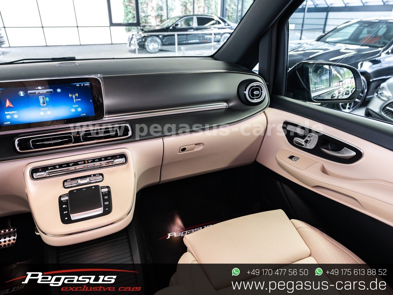 Mercedes-Benz V 300d  extralang AVANTGARDE*4MATIC*AIRMATIC*AMG - 36