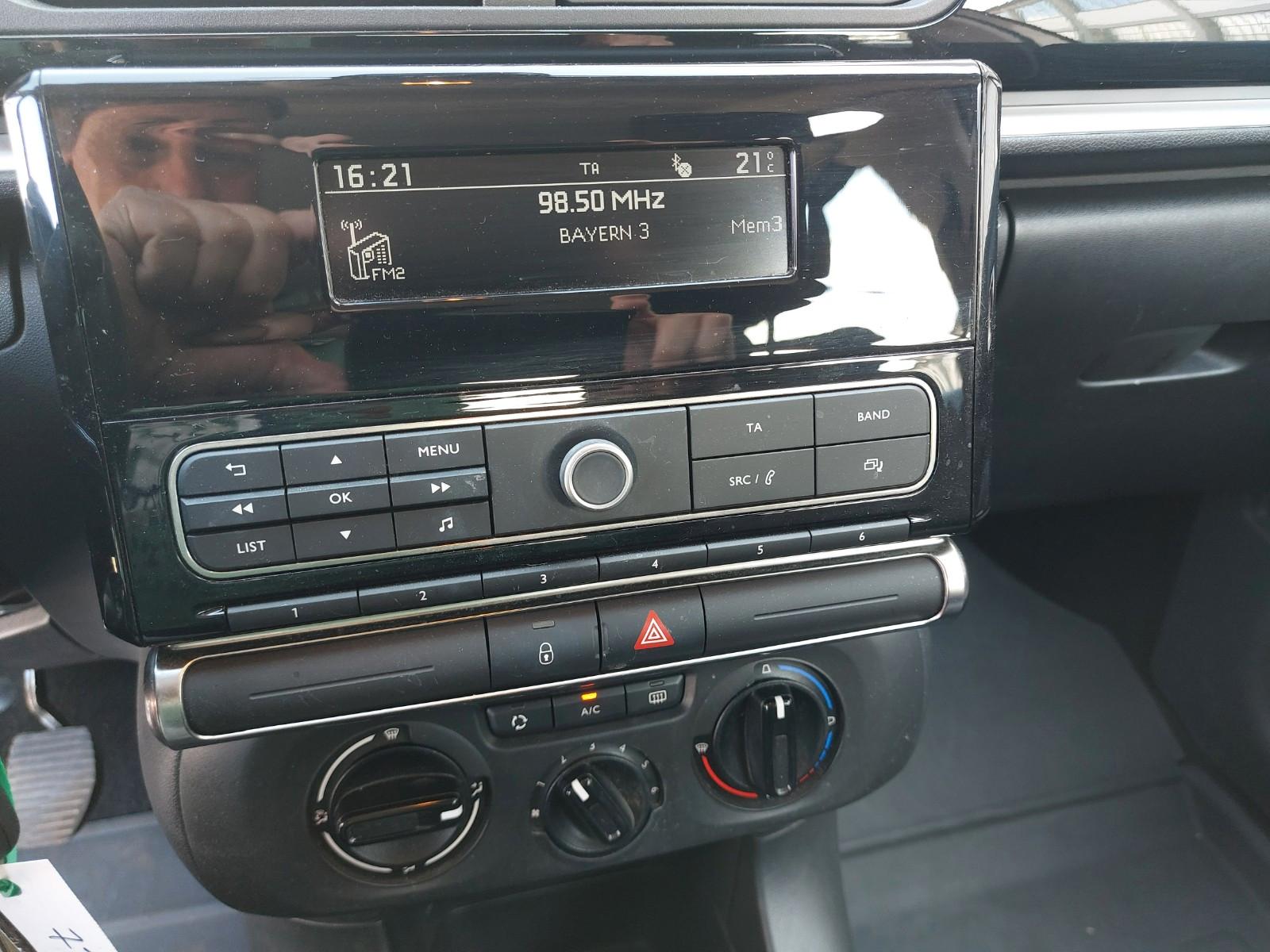 Citroën C3 Feel 1.2VTI Zahnriemen neu!