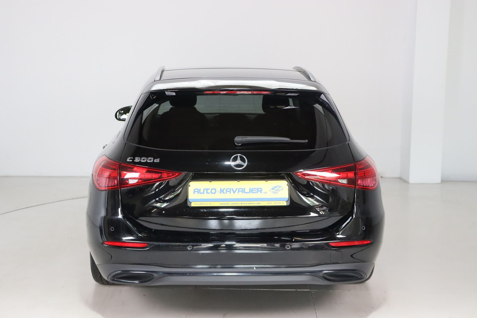 Fahrzeugabbildung Mercedes-Benz C 300 T d Avantgarde * Navi * LED * Sitzhzg.