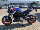 BMW F 900 R - BMW R 90