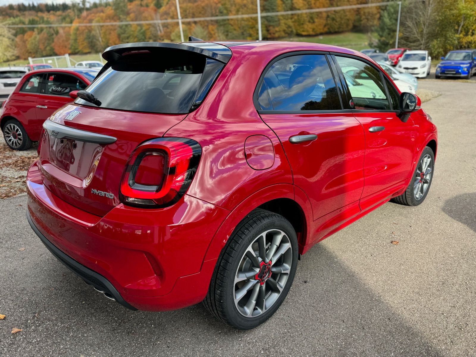 Fahrzeugabbildung Fiat 500X Red Hybrid Automatik