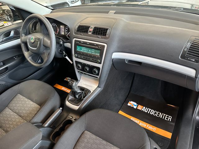 MYAUTOCENTER – Gebraucht- und Jahreswagen mit Werkstattservice in Pfaffenhofen Skoda Octavia Combi Ambiente *Klima*TÜV NEU*