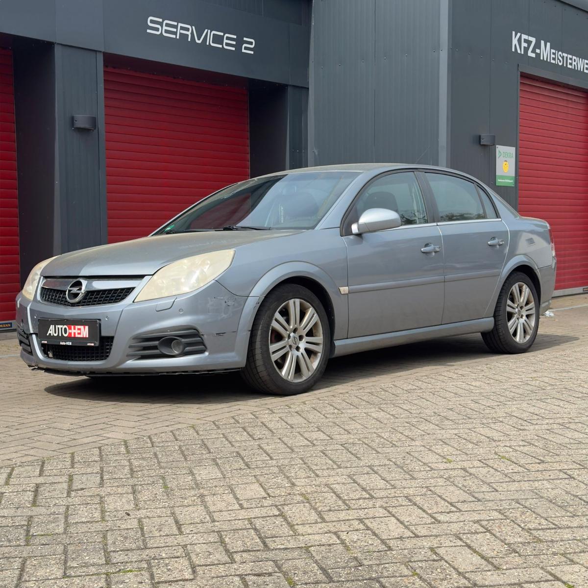 Opel Vectra C Edition 1.9 Automatik SHZ Xenon AHK PDC