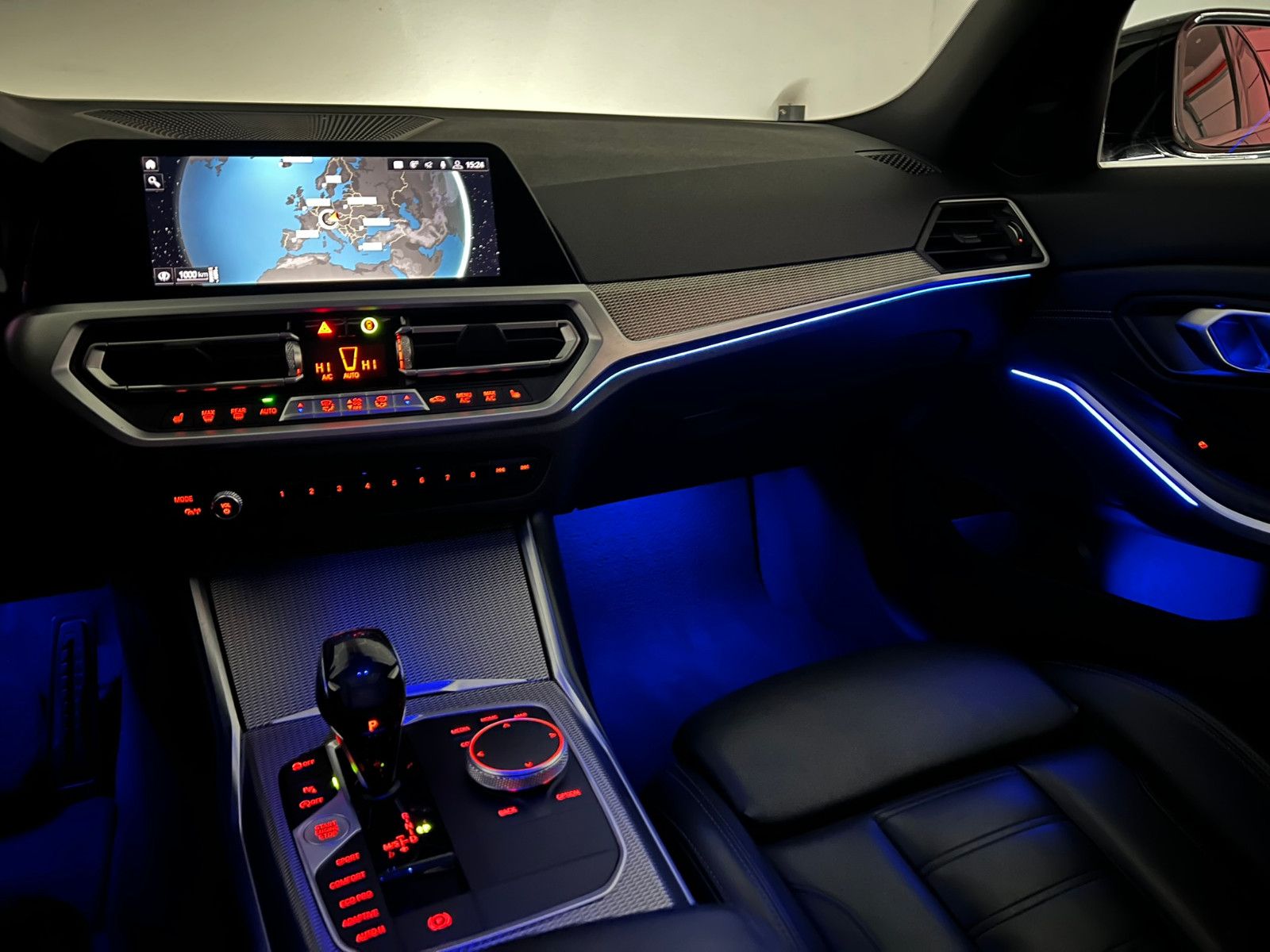 Fahrzeugabbildung BMW 330 i M Sport/LASER/eGSD/HuD/VRTL COCKPIT/DE FZG