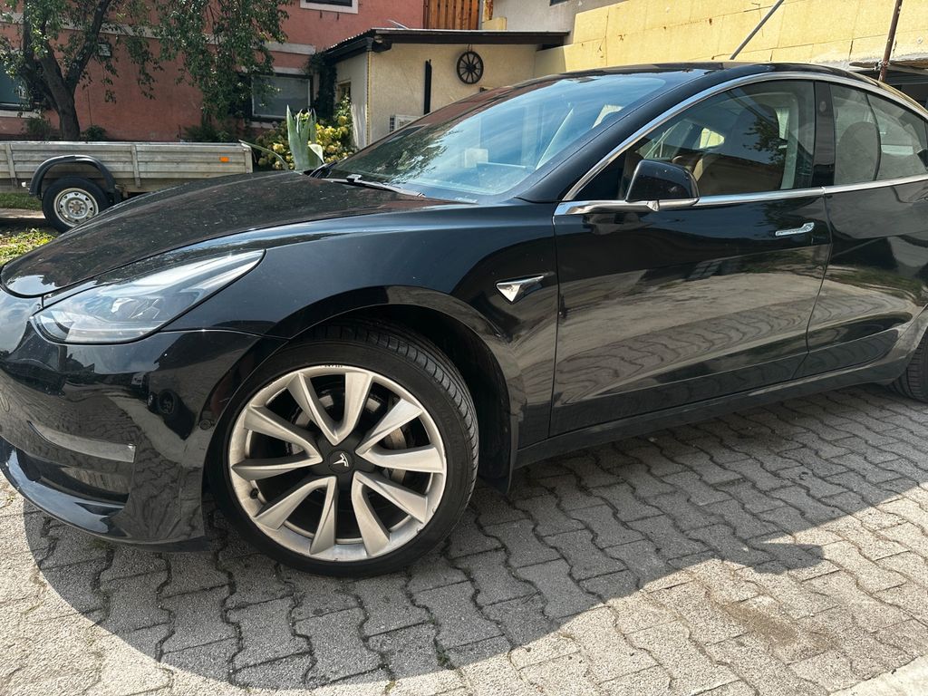 Image of Tesla Model 3