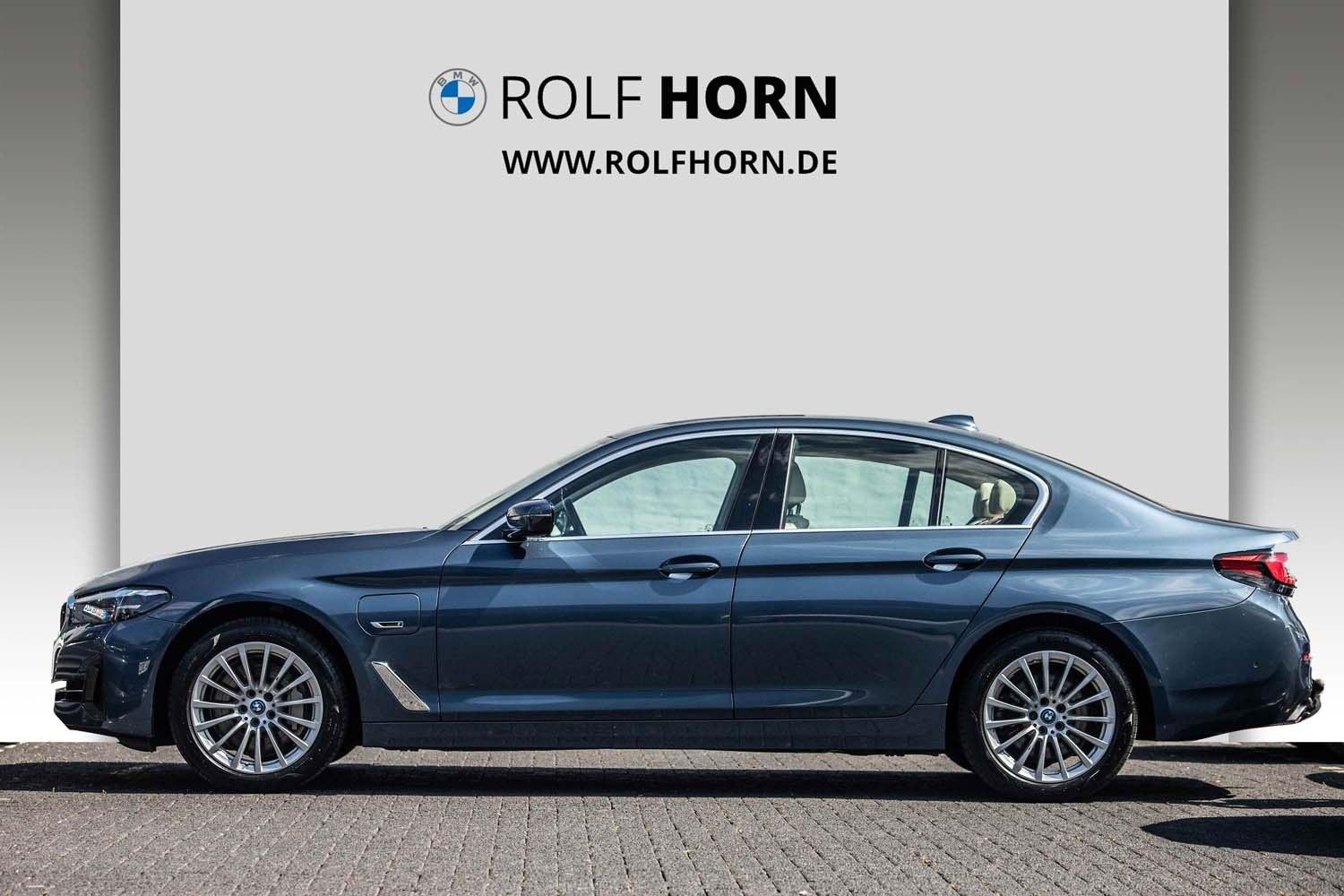 BMW 530e iPerformance Navi AHK Sitzhzg Klima PDC Blu