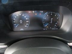 Fahrzeugabbildung Volvo V60 Kombi T4 Momentum Pro NAVI/LED/AHK/PDC+CAM