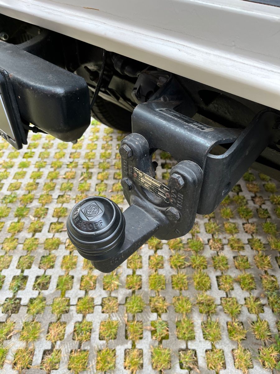 Fahrzeugabbildung Mercedes-Benz 200 GE