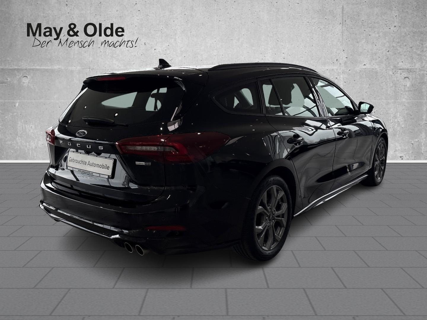 Ford Focus Turnier Navi SHZ LHZ GRA LED Apple CarPlay