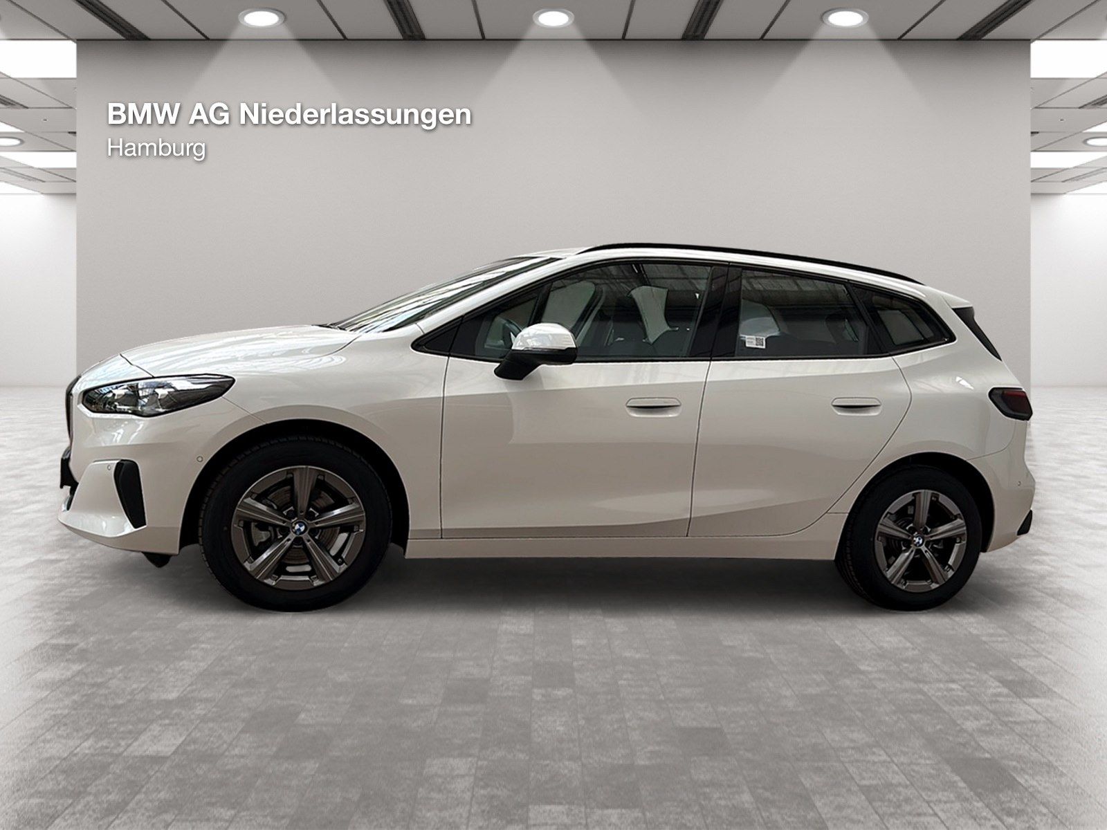BMW 220 Active Tourer - Bild 2