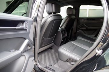 Porsche Cayenne Coupe Black Edition*4+1,AVAILABLE TODAY*