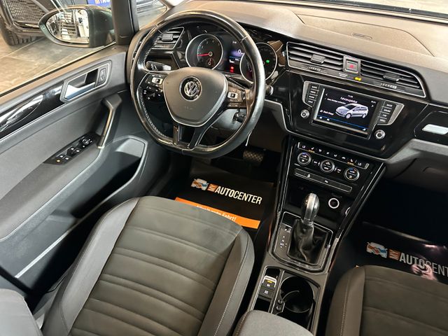 MYAUTOCENTER – Gebraucht- und Jahreswagen mit Werkstattservice in Pfaffenhofen Volkswagen Touran *AHK*ACC*PDC*3-Zonen*NAVI*1-HAND*