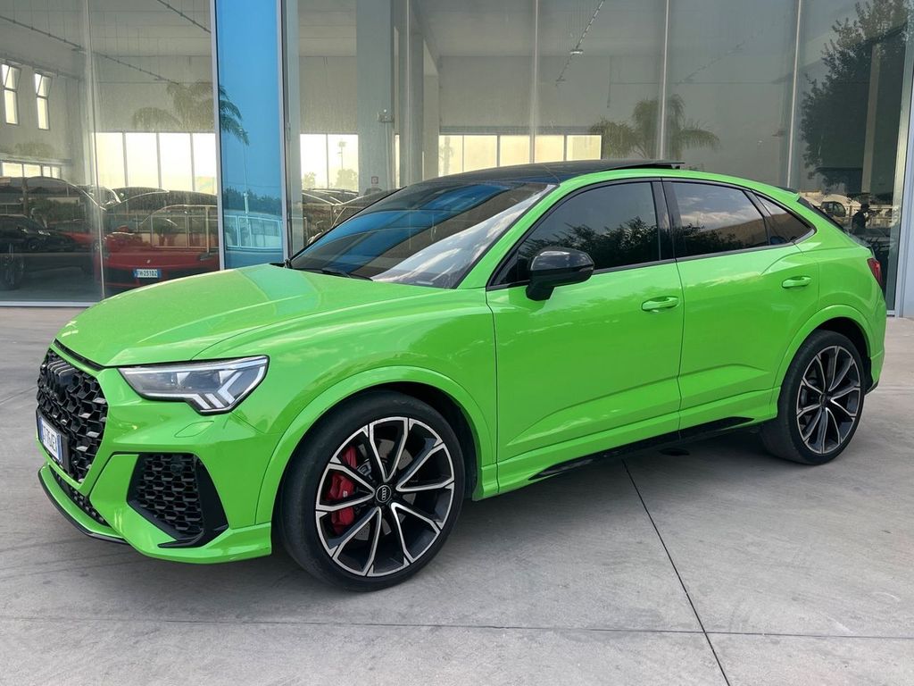 Image of Audi Q3