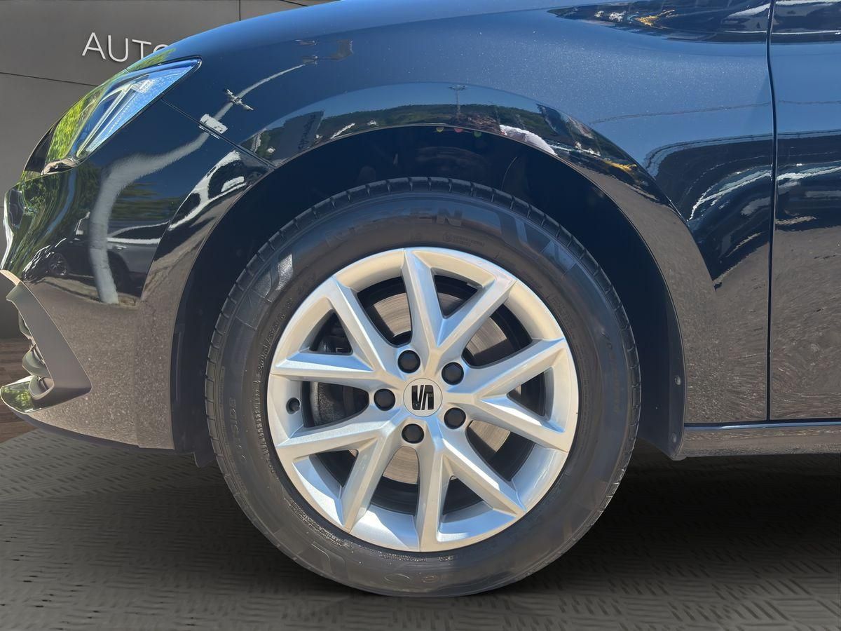 Leon Style 2.0 TDI DSG NAVI RFK LED MEMORY