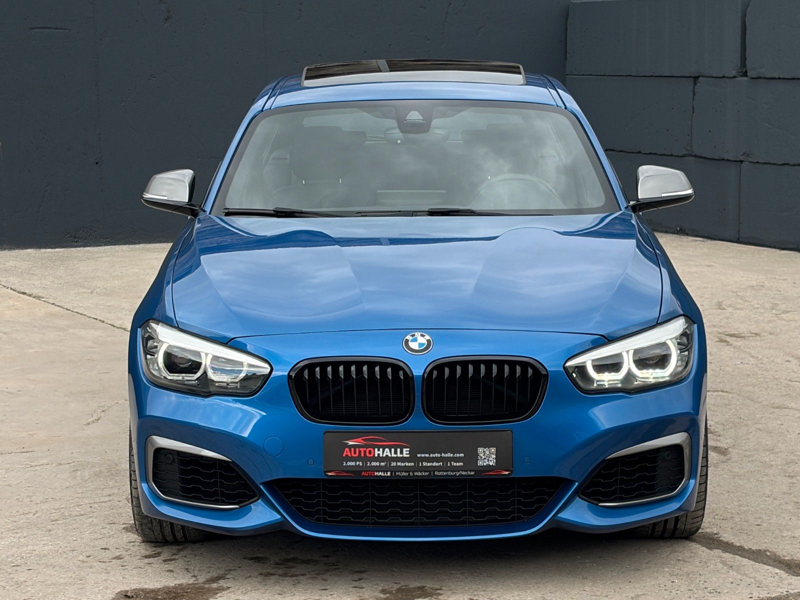 Fahrzeugabbildung BMW M140i xDr. Special Edition Schiebed. H&K LHZ CAM