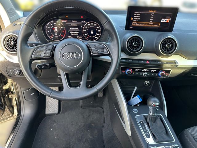 Q2 35 TFSI sport S tronic LED Navi Sitzheizung
