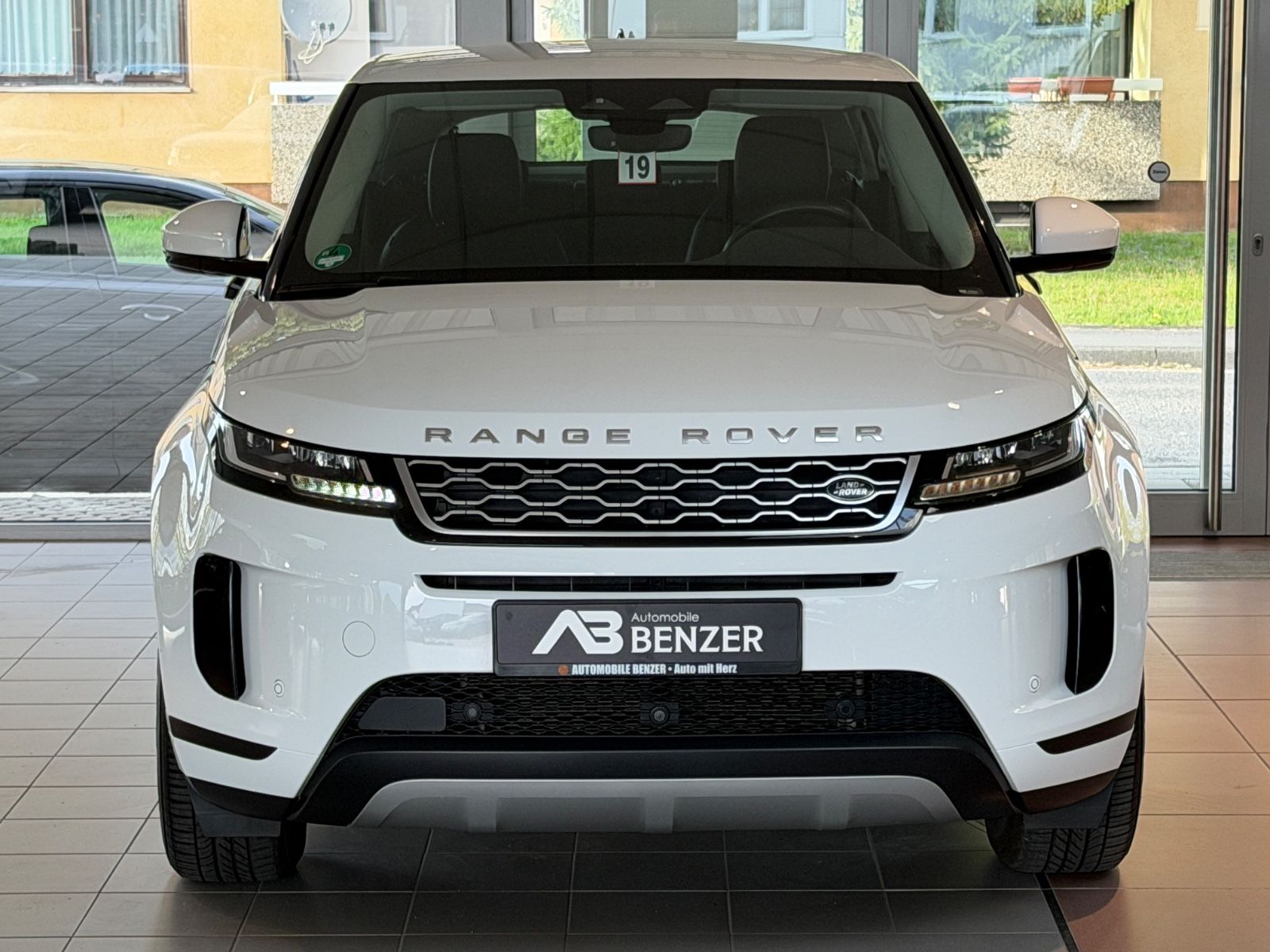 Fahrzeugabbildung Land Rover Range Rover Evoque S Hybrid/P300/360°/APPLE/NAVI