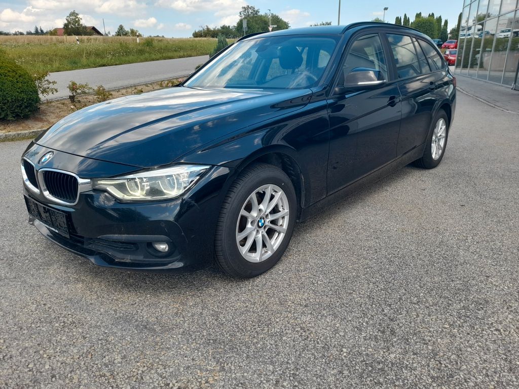 BMW 320