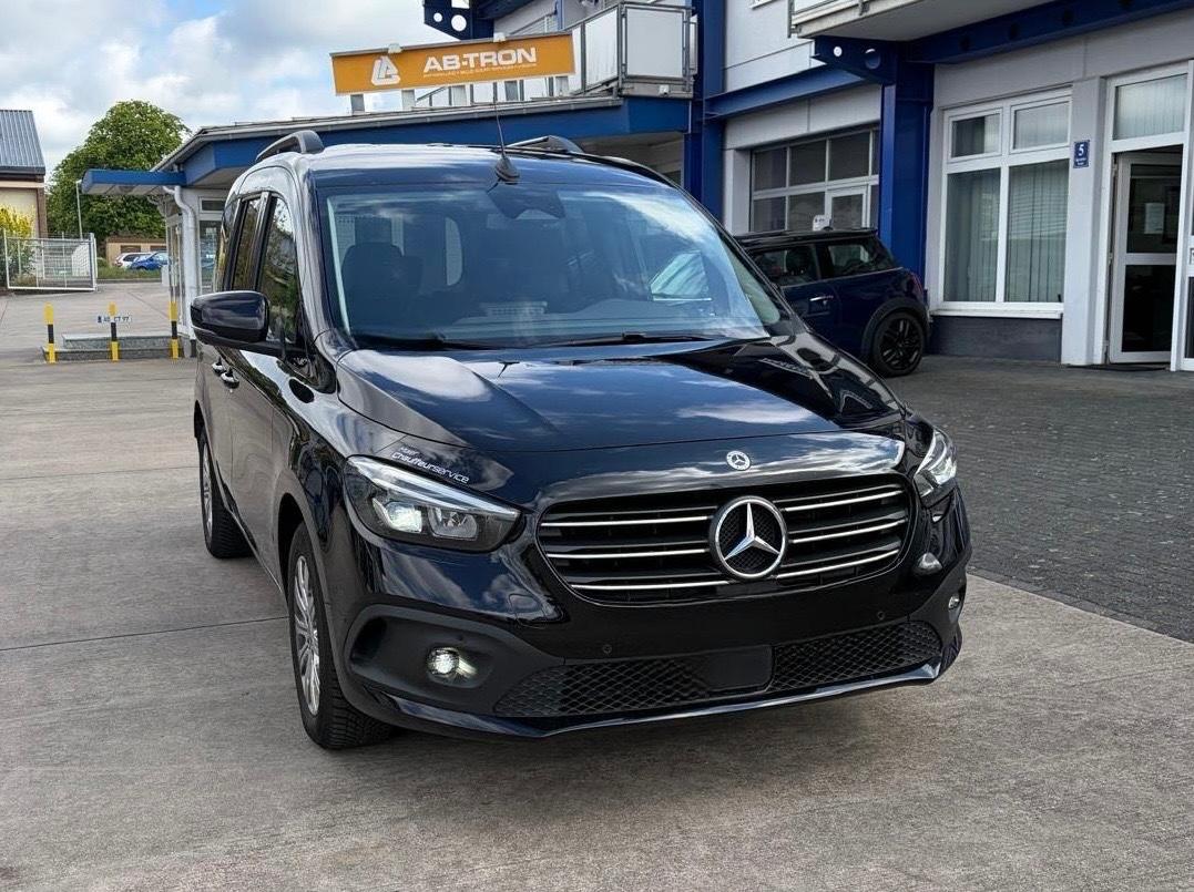 Mercedes-Benz T 180 d Edition AUT/LED/NAVI/LEDER/KAMERA