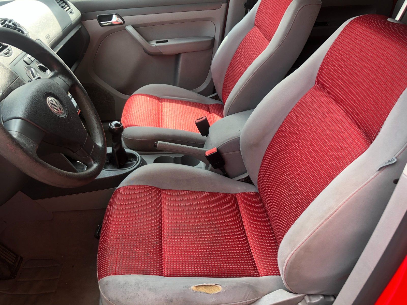 Fahrzeugabbildung Volkswagen Caddy Life Rollstuhlumbau