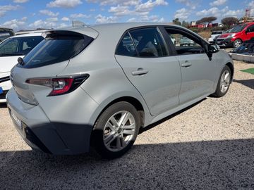 Toyota Corolla - 4