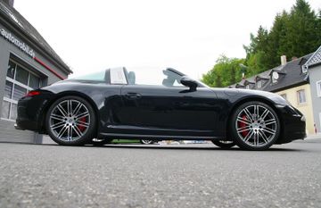 Porsche 991 Targa 4S*Sportabgas,14-W.,Sitzlüftung,BOSE*