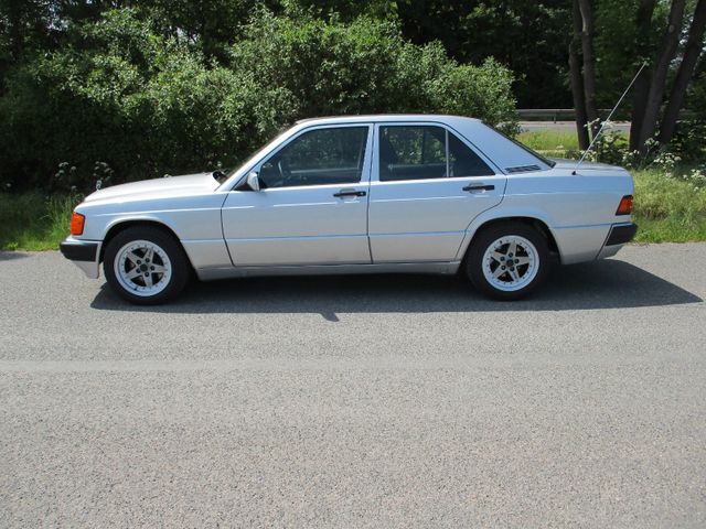 Mercedes-Benz 190E  2,6  160PS Top Zustand