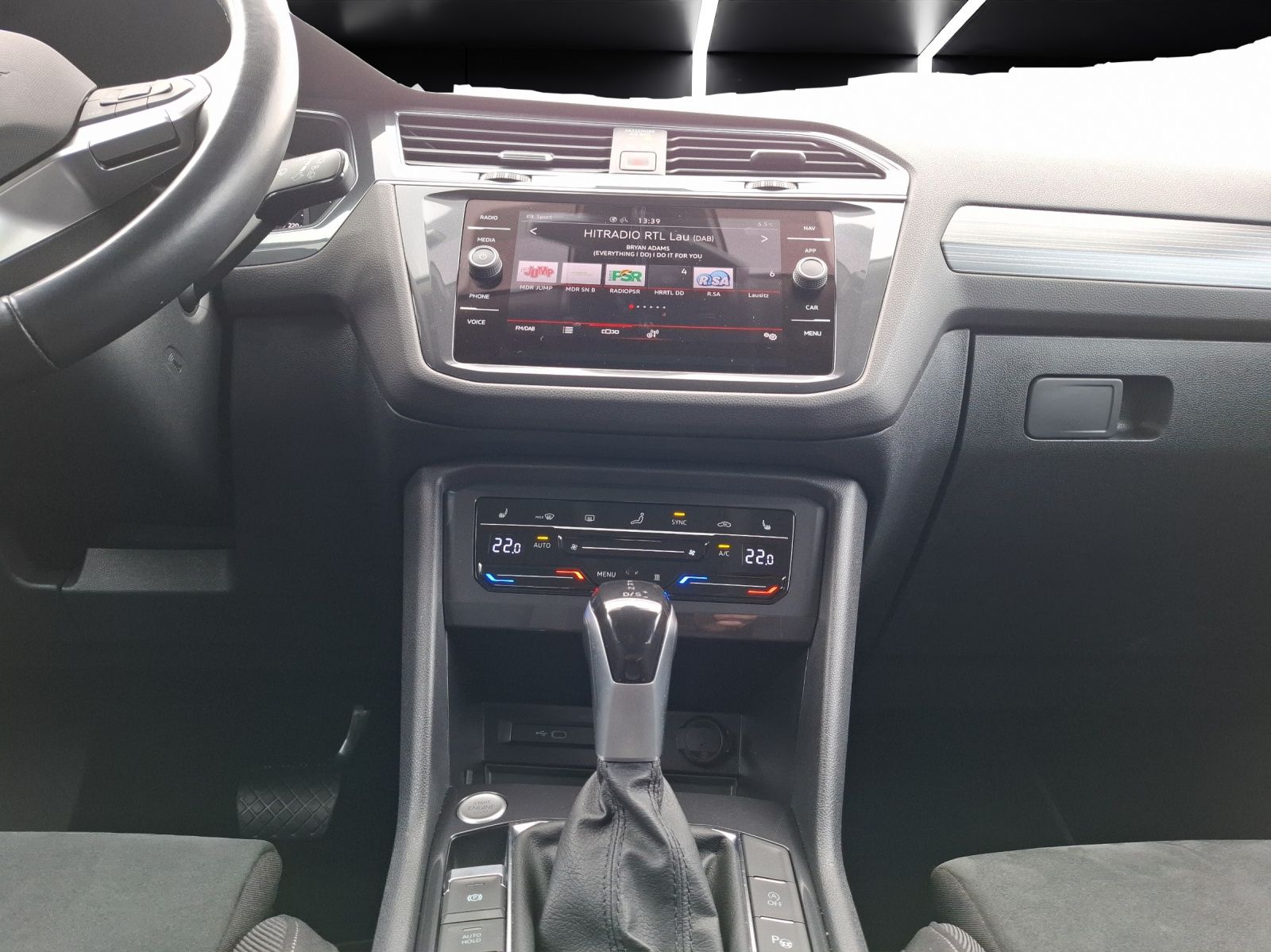 Fahrzeugabbildung Volkswagen Tiguan Allspace TDI Elegance DSG 4M Standhzg. Ma