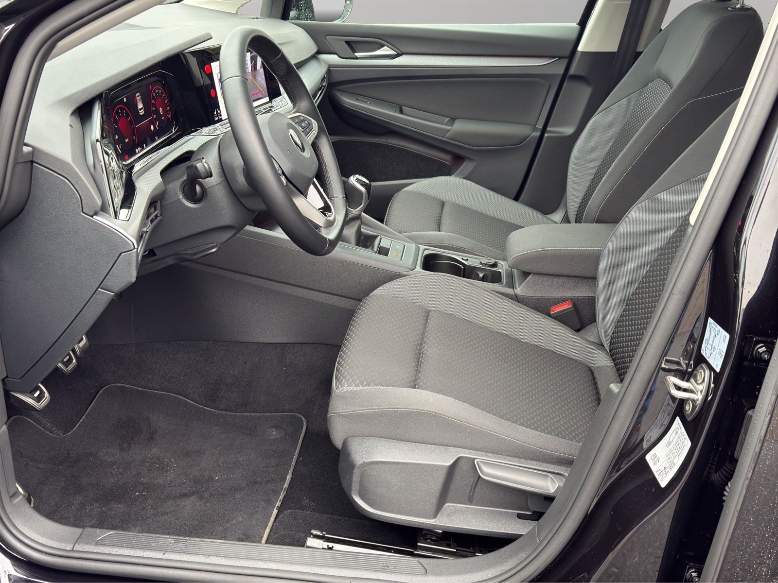 Volkswagen Golf - Bild 9