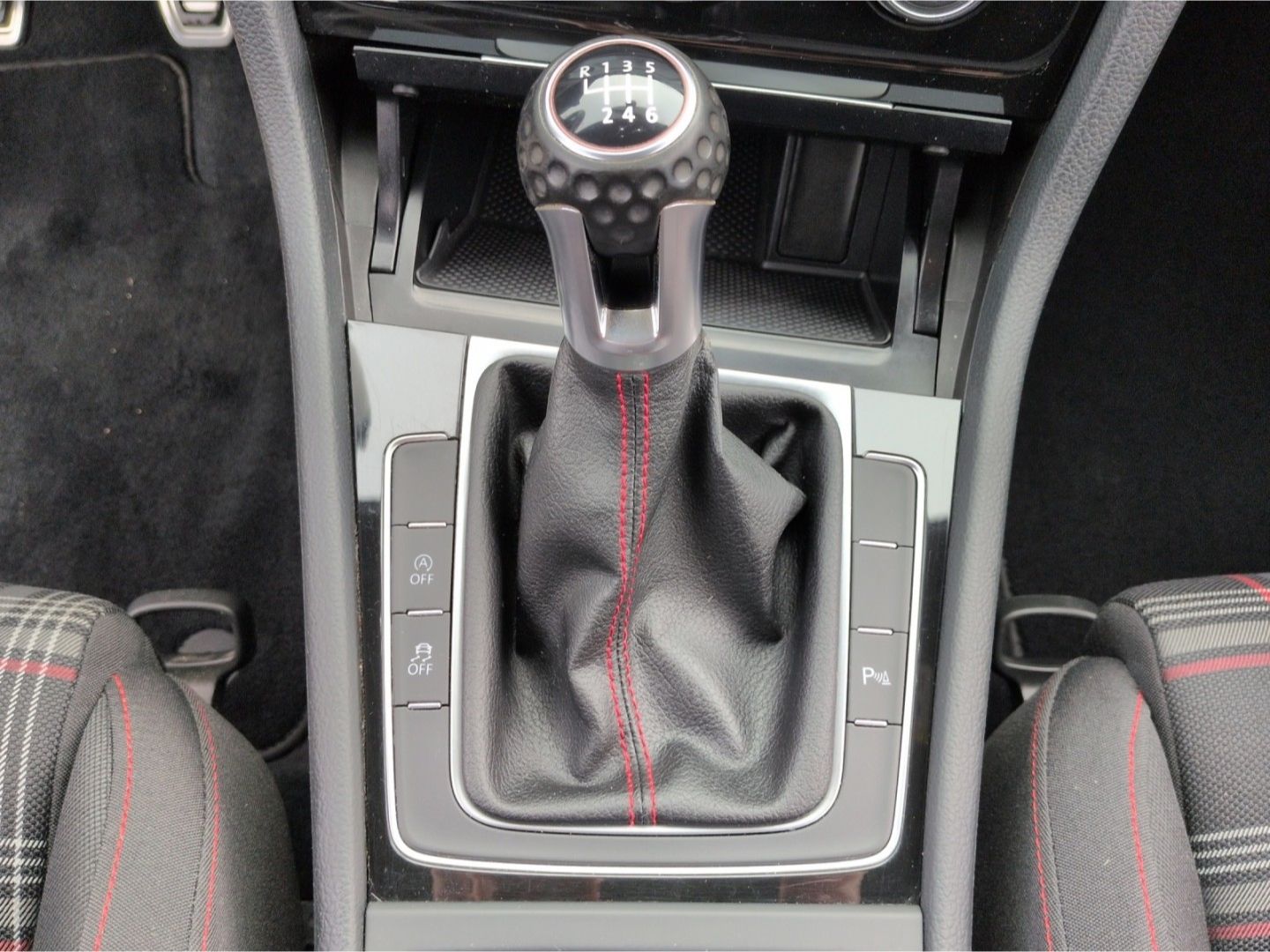 Volkswagen Golf GTI VII 2.0TSI*LED SHZ PDCv+h 2-Zon-Klima foto 11