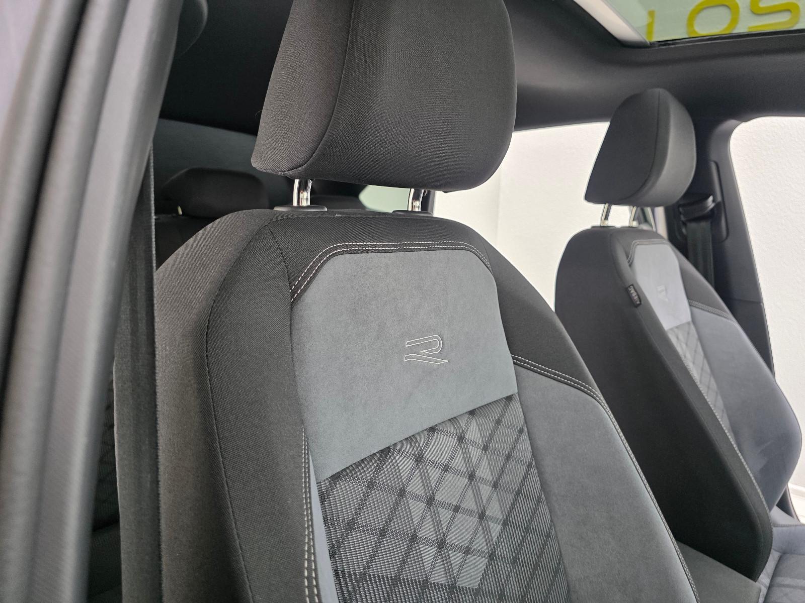 Volkswagen Taigo R-Line Black-Style Panorama IQ-Drive, миниатюра 21
