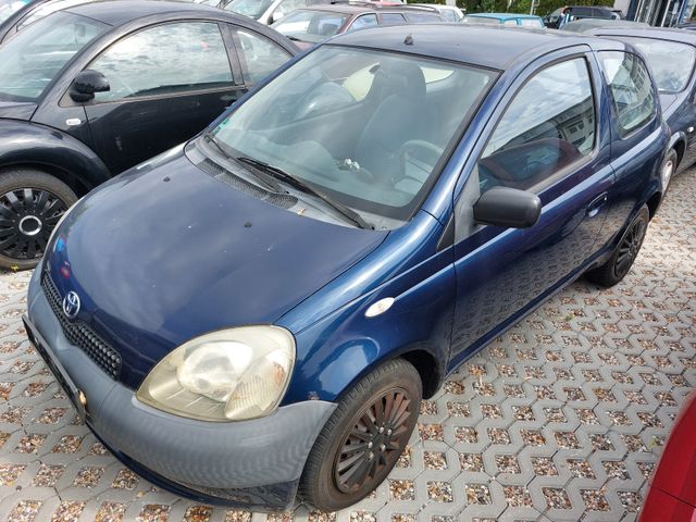 Toyota Yaris 1.0 Linea Terra