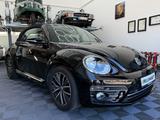 Volkswagen Beetle Cabrio "Sound" E-Verdeck, Klimaauto.,Navi - Volkswagen Beetle SOUND mit Benzin-Antrieb