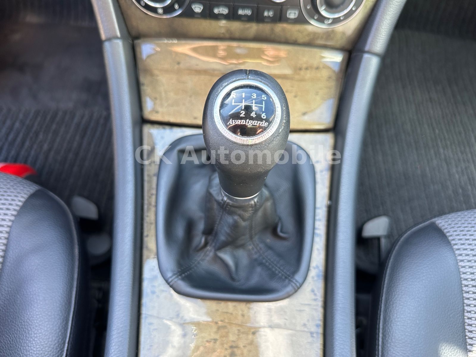 Fahrzeugabbildung Mercedes-Benz C 200 C T-Modell Kompressor Avantgarde/Xenon/PDC