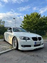 BMW e93 335i - BMW 335 in Berlin