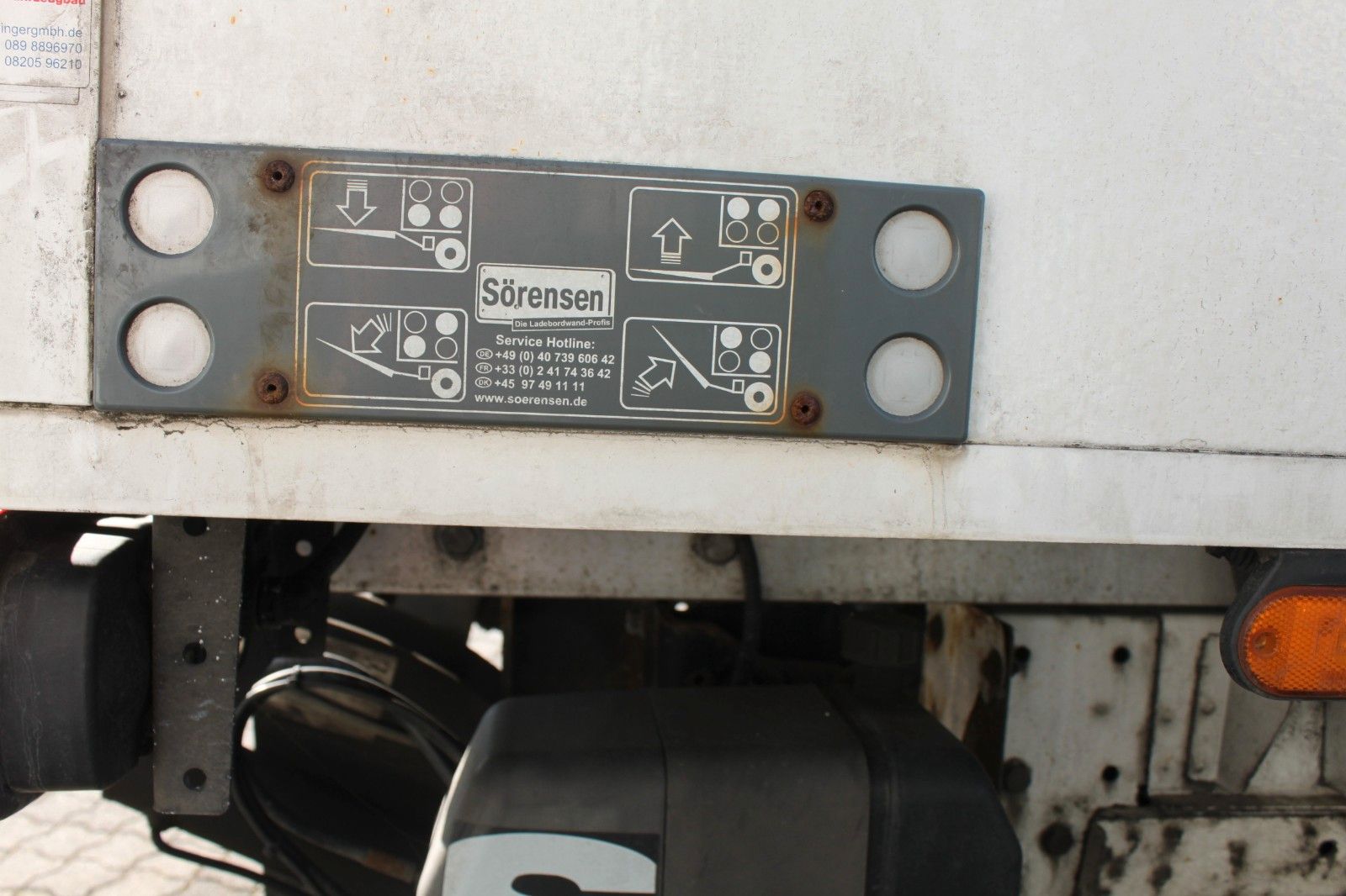 Fahrzeugabbildung Peugeot Boxer Koffer/LBW 150PS Klima/Kamera