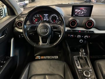 Audi Q2 quattro basis *2. Hand*Klima*SHZ*LED*AHK*MMI*