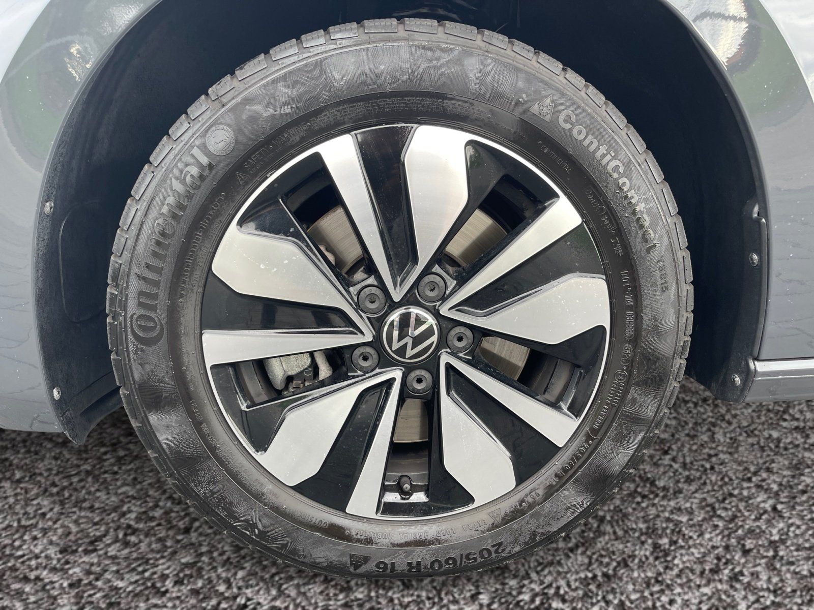 Volkswagen Touran - Bild 8